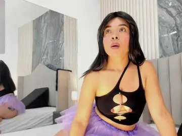 Bongacams Nude Webcam of Karina-Towers