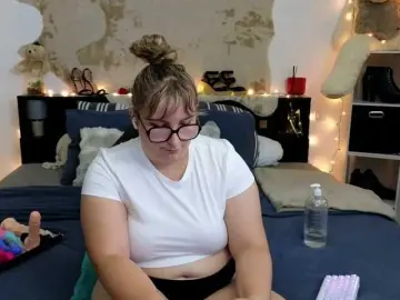 Bongacams Free Porn Cam of ElvinnaLaFrancaise