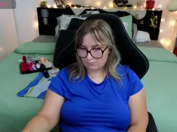 Bongacams Live Sex Cam of ElvinnaLaFrancaise