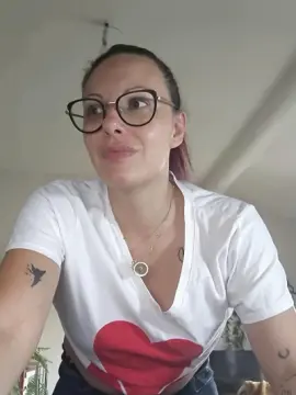 Cam4 Private Sex Chat of cerise132