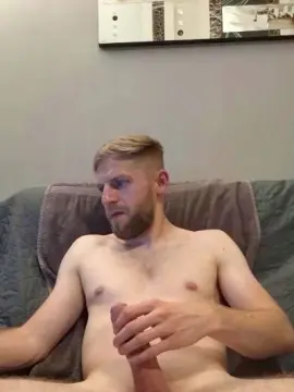 Cam4 Live Porn of horny6209
