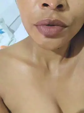 Cam4 Free Porn Cam of LeyaCat