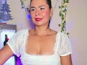 Cam4 Live Sex of Milf_luna_