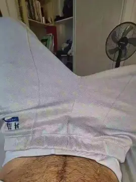 Cam4 Watch Live Sex Cams of frenchyhothairy