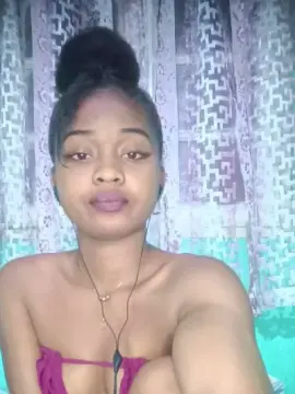 Cam4 Watch Live Sex Cams of charlne_fun