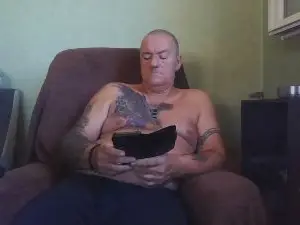 Cam4 Live Sex of rogue47550