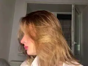 Cam4 Best live sex cam show of RoseReddish