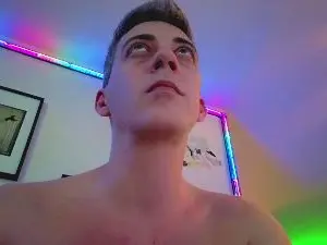Cam4 Free Porn Cam of HuGo4K