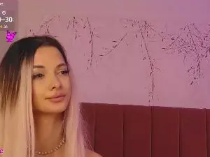 Cam4 Sex Chat of PinkySparkss