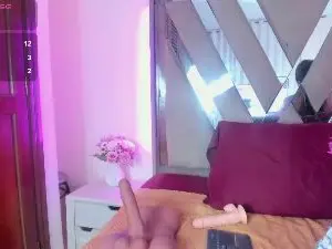 Cam4 Live Porn of casey_lorens