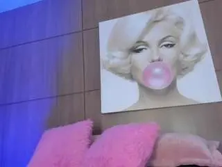 Camsoda Live Porn of saraycollins