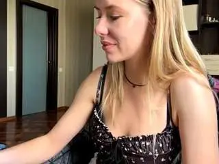 Camsoda Live Sex of yevettemarchiano