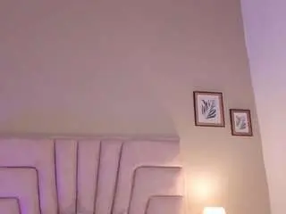 Camsoda Nude Webcam of aprilwatsonn