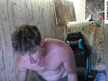 Chaturbate Best live sex cam show of frenchhornybibs