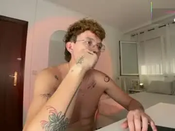 Chaturbate Free Live Porn of anddres_boss