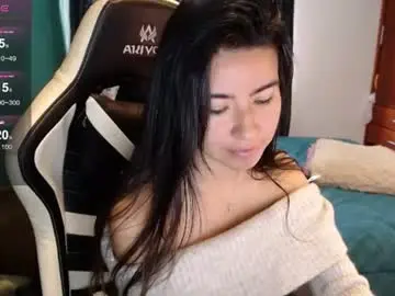 Chaturbate Adult Webcam of alice_middle01