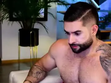 Chaturbate Live Sex Cam of lukhass