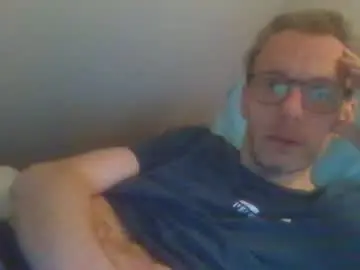 Chaturbate Live Sex of bernie484237