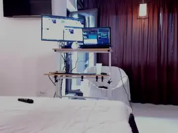 Chaturbate Sex Cam of aryahunt