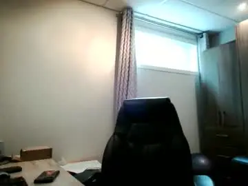 Chaturbate Live Sex Cam of hurley7890