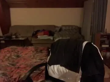 Chaturbate Live Sex Cam of supersquirrel81