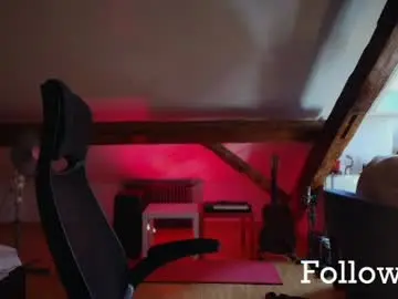 Chaturbate Free Live Porn of tritonspace