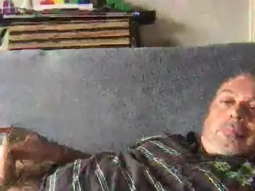 Chaturbate Watch Live Sex Cams of srekos38