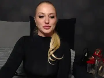 Chaturbate Adult Video Chat of juliediamond