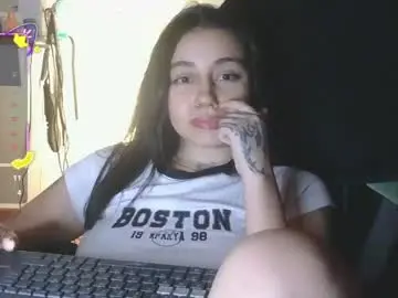 Chaturbate Live Sex Cam of val_bardot1