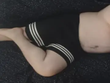 Chaturbate Live Sex Cam of davy_cap