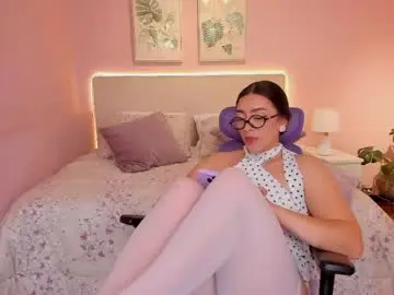 Chaturbate Live Sex Cam of kimberly_clars