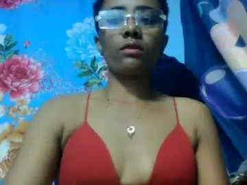 Chaturbate Best live sex cam show of gialbloody