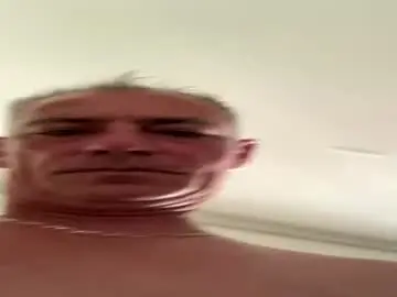 Chaturbate Adult Video Chat of moi10414