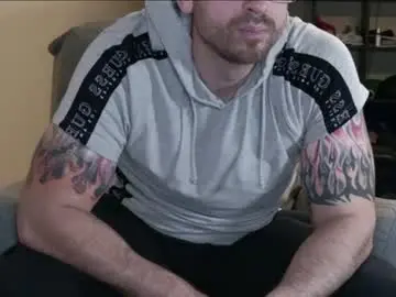 Chaturbate Free Porn Cam of jayxcee_official