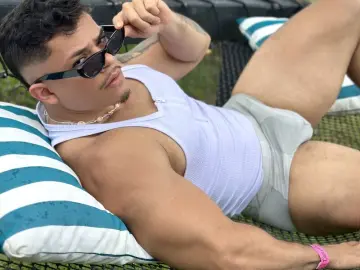 Livejasmin Free Porn Cam of CamiloBlack