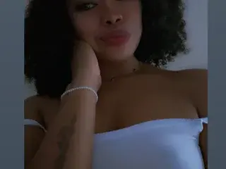 Streamate Watch Live Sex Cams of MayaBranson