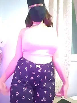 Stripchat Free Porn Cam of _arabica_