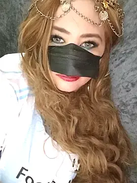 Stripchat Free Porn Cam of Egyptianmilf2000