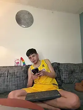 Stripchat Adult Webcam of Andy_Belier23