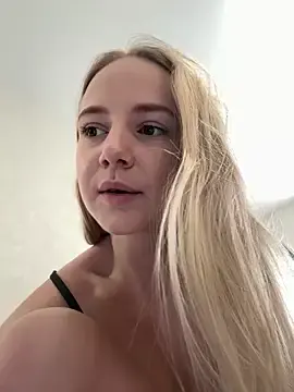 Stripchat Live Sex Cam of -BalanCe-
