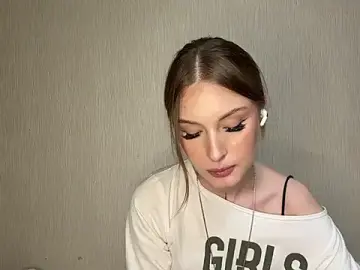 Stripchat Watch Live Sex Cams of BestSweetyBB