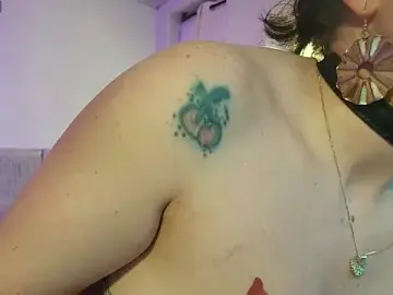 Stripchat Sex Chat of Melody_Bluee_