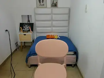 Stripchat Free Live Porn of lauren_rios7