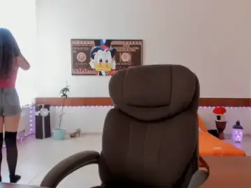 Stripchat Free Porn Cam of Ellina_Star
