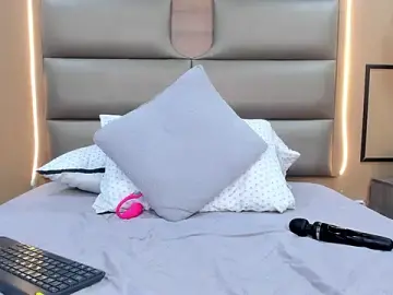 Stripchat Best live sex cam show of MIAROGGERSS