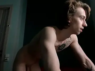 Stripchat Live Sex of ares_pallini