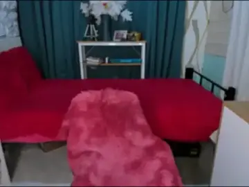 Stripchat Live Sex of Laura_yourhottestbae123