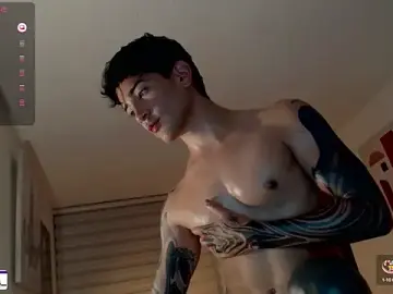 Stripchat Live Porn of ivaaaan_