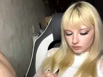 Stripchat Sex Cam of AngelicaMells