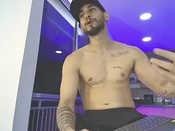 Stripchat Best live sex cam show of azraelsexyhot